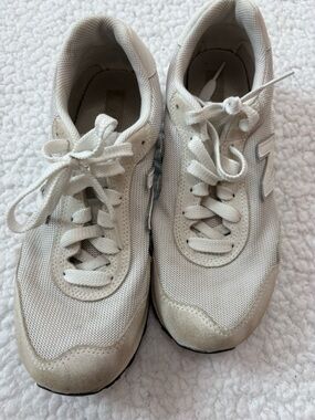 New Balance Off-White and Light Gray Women's Sneakers